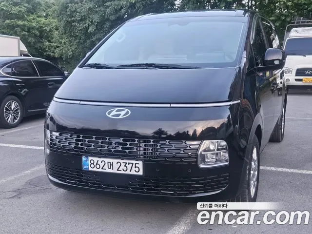 Hyundai Staria 2025 thumb 7