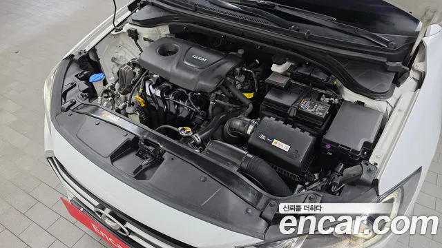 Hyundai Avante 2015 thumb 7