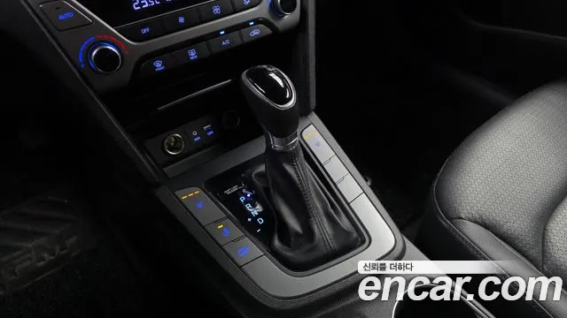 Hyundai Avante 2015 thumb 9