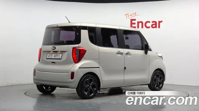 Kia Ray 2013 thumb 3