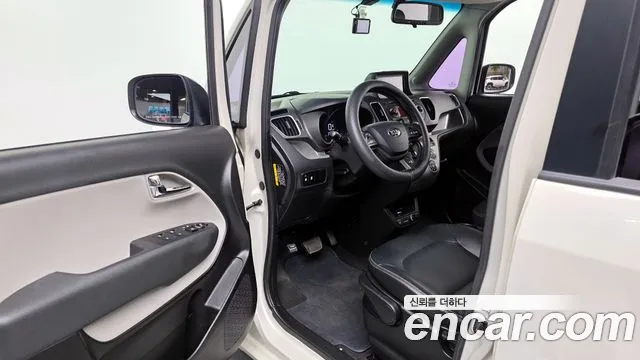 Kia Ray 2013 thumb 2