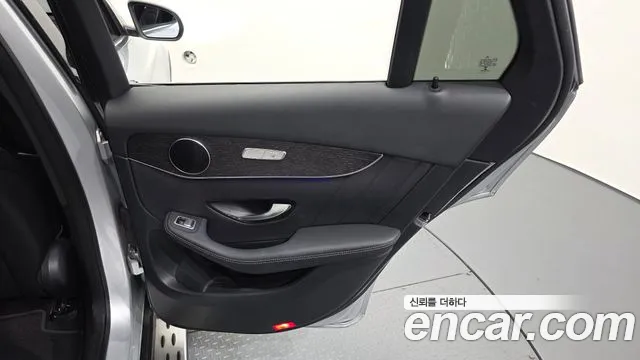 Mercedes-Benz GLC 2020 thumb 5