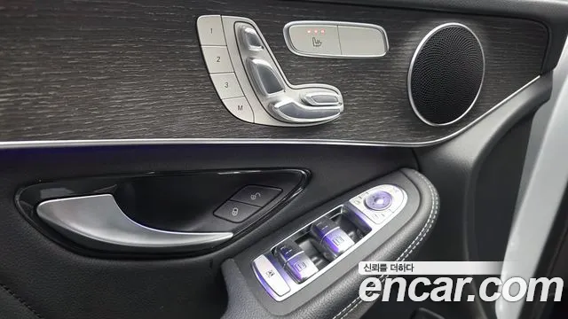 Mercedes-Benz GLC 2020 thumb 2