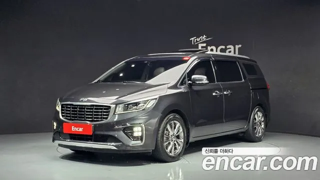 Kia Carnival 2018 thumb 5