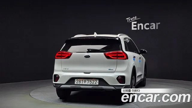 Kia Niro 2019 thumb 8