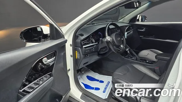 Kia Niro 2019 thumb 9