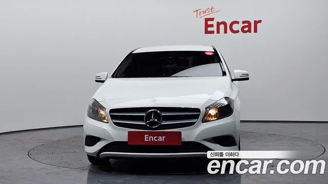 Mercedes-Benz A-Class 2014 thumb 7