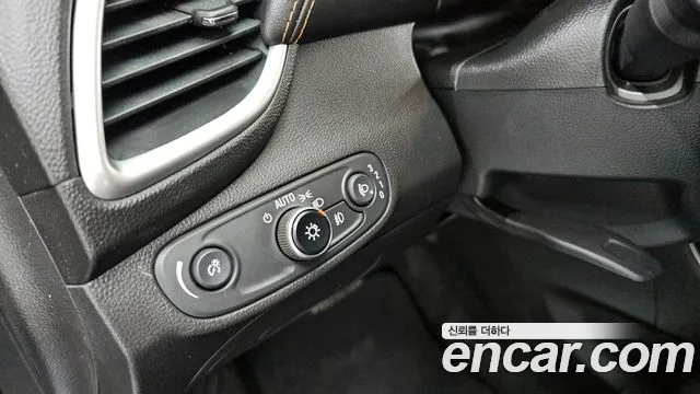 Chevrolet Trax 2019 thumb 4