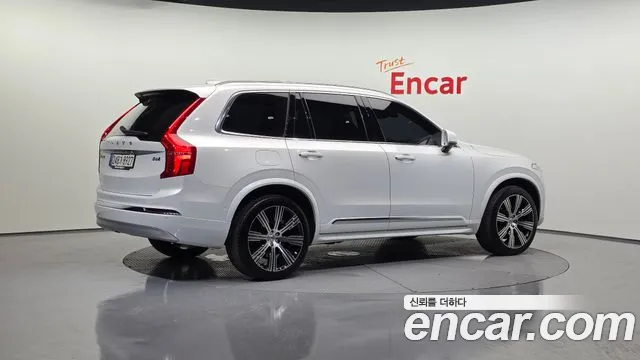 Volvo XC90 2022 thumb 7