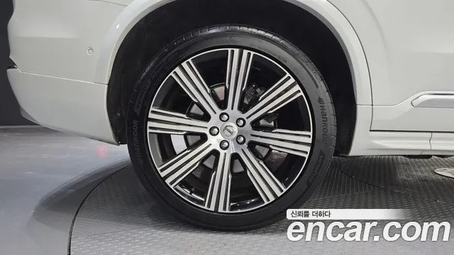 Volvo XC90 2022 thumb 12