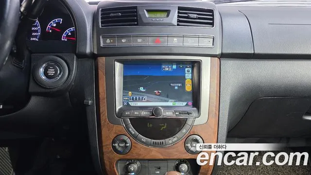 KGM Rexton 2015 thumb 8