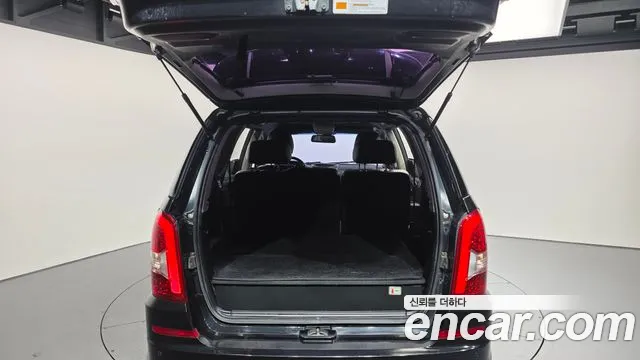 KGM Rexton 2015 thumb 9