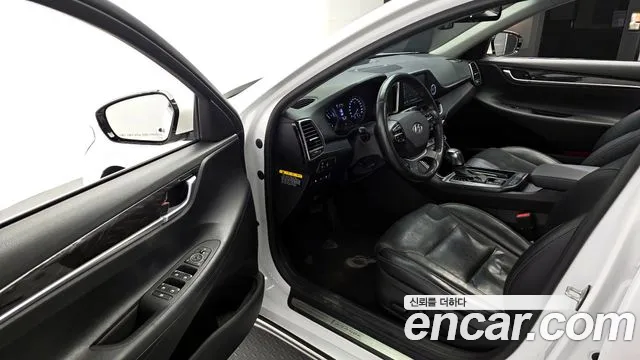 Hyundai Grandeur 2017 thumb 2