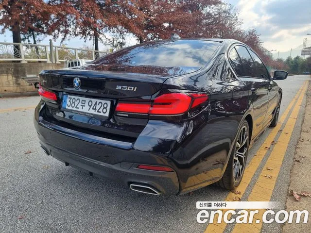 BMW 5 серии 2023 thumb 7