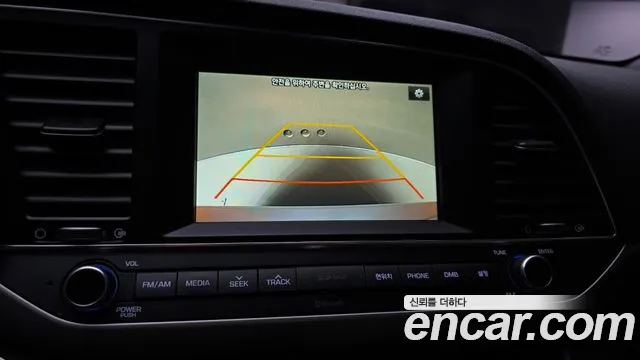 Hyundai Avante 2015 thumb 5
