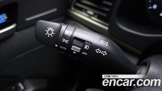 Hyundai Avante 2015 thumb 6