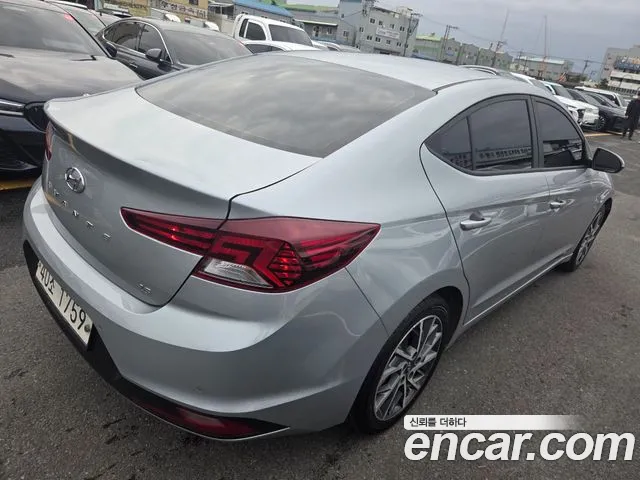 Hyundai Avante 2019 thumb 11