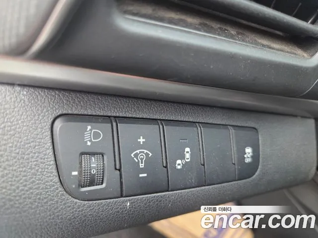 Hyundai Avante 2019 thumb 6