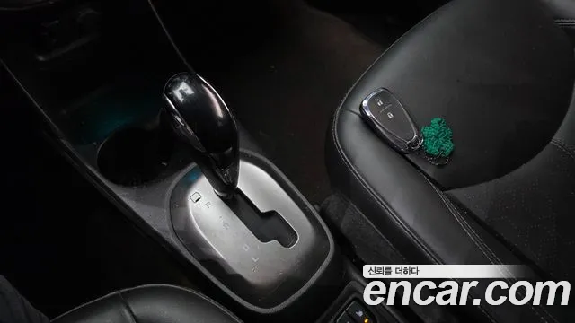 Chevrolet Spark 2017 thumb 2