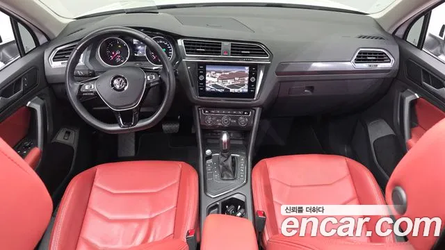 Volkswagen Tiguan 2020 thumb 2