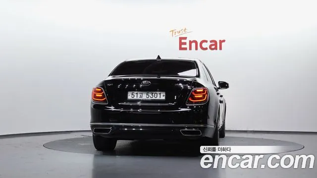 Kia K9 2019 thumb 10