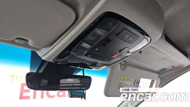 Hyundai Staria 2022 thumb 7