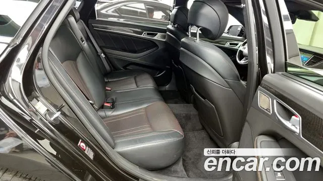 Genesis G80 2017 thumb 7