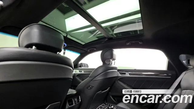 Genesis G80 2017 thumb 5
