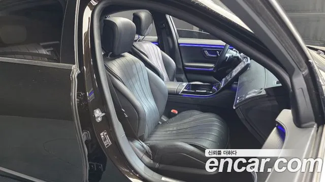 Mercedes-Benz S-Class 2021 thumb 10