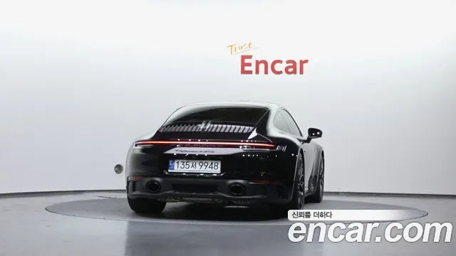 Porsche 911 2024 thumb 7