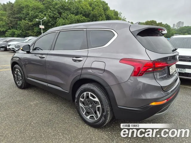 Hyundai Santa Fe 2022 thumb 4
