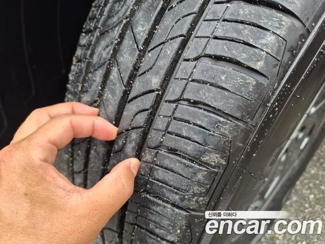 Hyundai Santa Fe 2022 thumb 7
