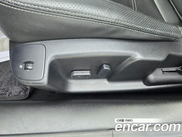 Renault SM5 2013 thumb 11