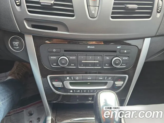 Renault SM5 2013 thumb 9