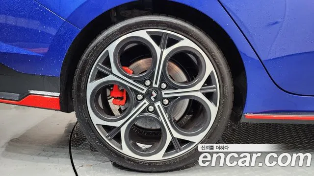 Hyundai Elantra 2024 thumb 7
