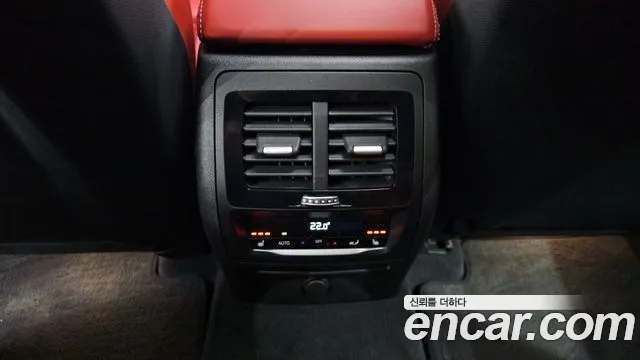 BMW X4 M 2020 thumb 3