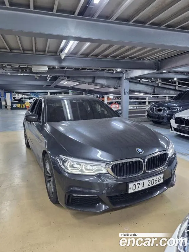 BMW 5 серии 2017 thumb 4