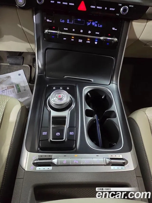 Kia Carnival 2020 thumb 10