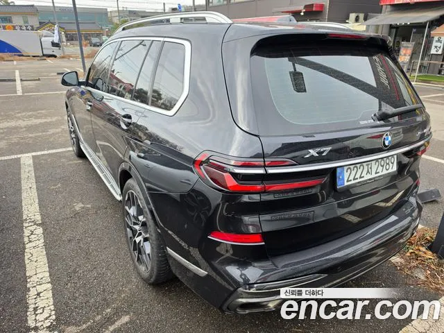 BMW X7 2024 thumb 8