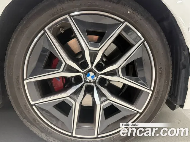 BMW 5 серии 2024 thumb 3