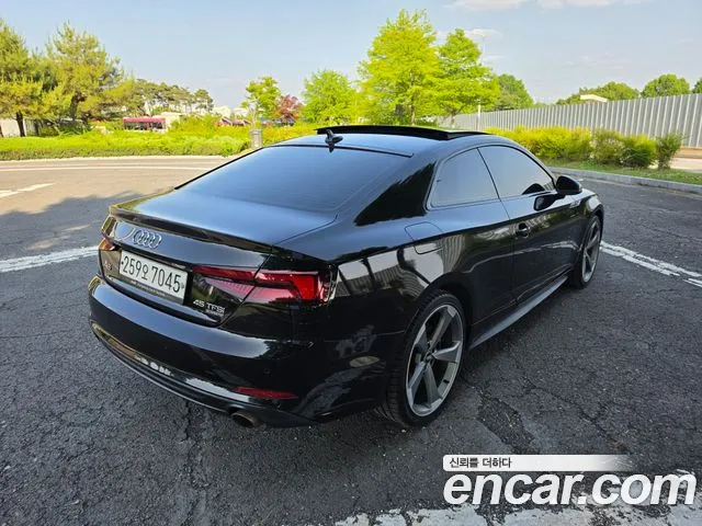 Audi A5 2019 thumb 4
