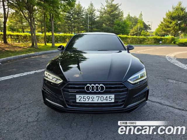 Audi A5 2019 thumb 11