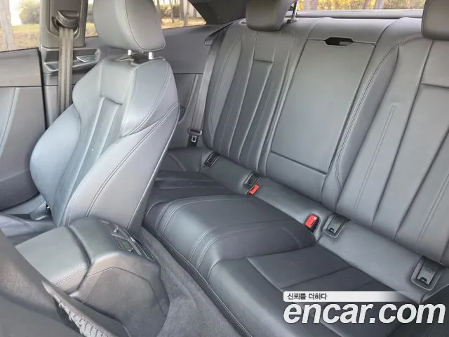 Audi A5 2019 thumb 9
