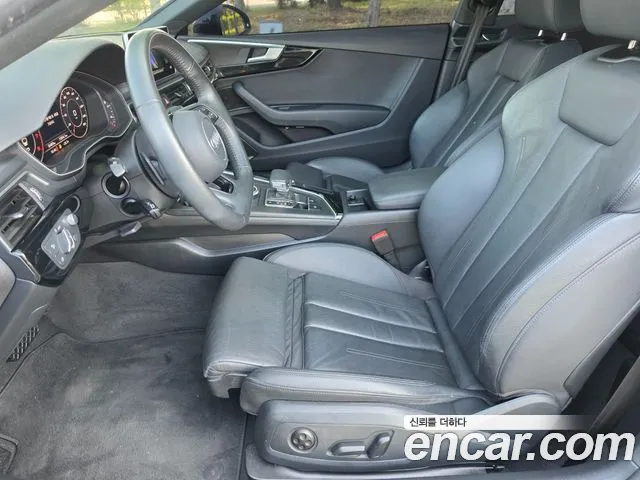 Audi A5 2019 thumb 6