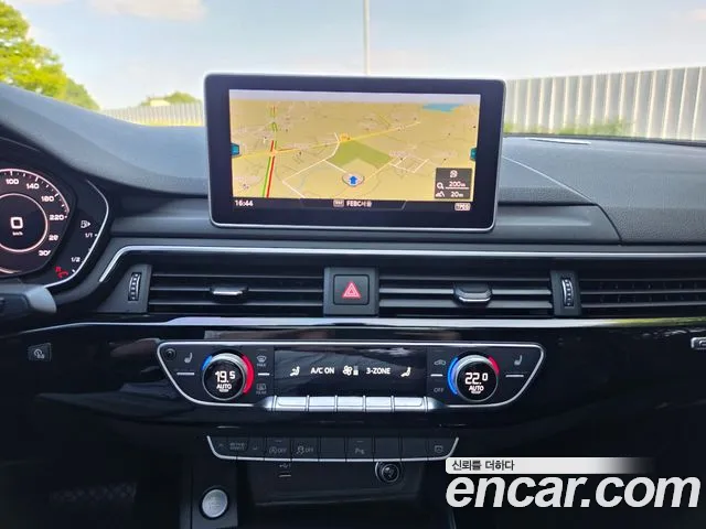 Audi A5 2019 thumb 8