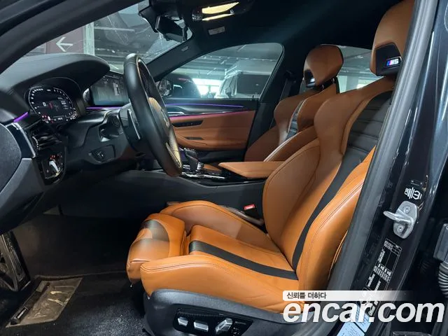 BMW M5 2020 thumb 5