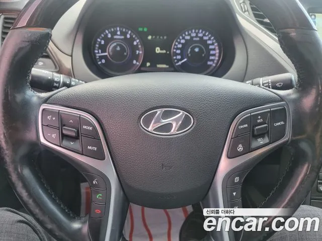 Hyundai Grandeur 2014 thumb 8