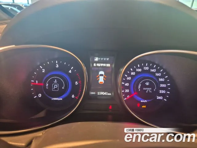 Hyundai DM 2015 thumb 10