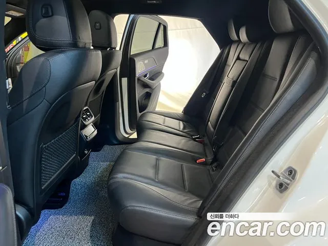 Mercedes-Benz E-Класс 2022 thumb 10