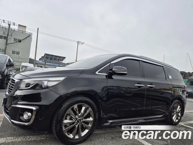 Kia Carnival 2014 thumb 9